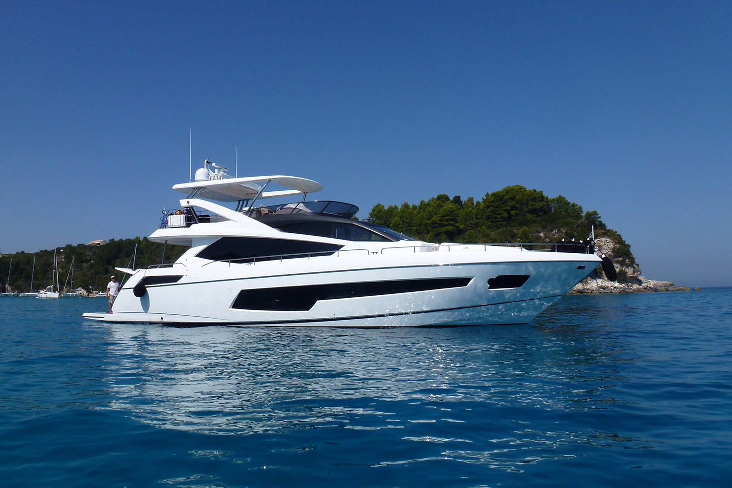 Sunseeker 75 Yacht